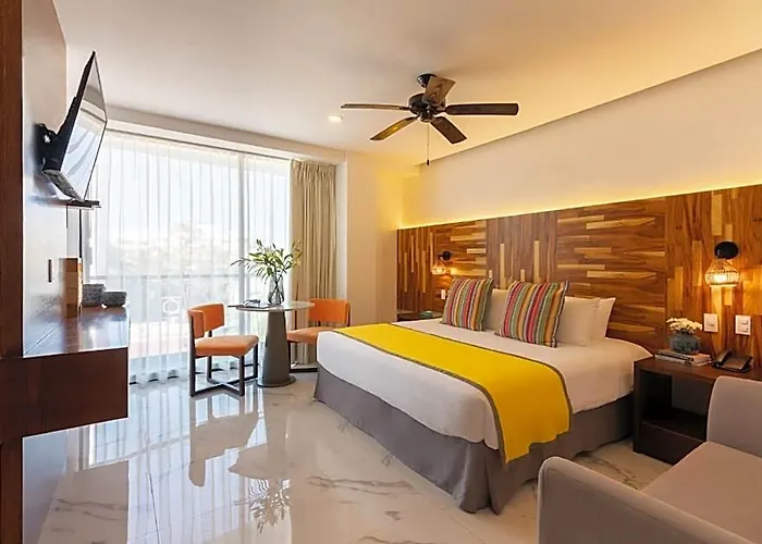Hotel Oyo Marvic Playa del Carmen