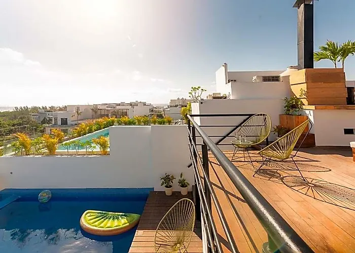 Oyo Marvic 3* Playa del Carmen