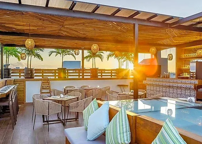 Oyo Marvic Hotel 3*