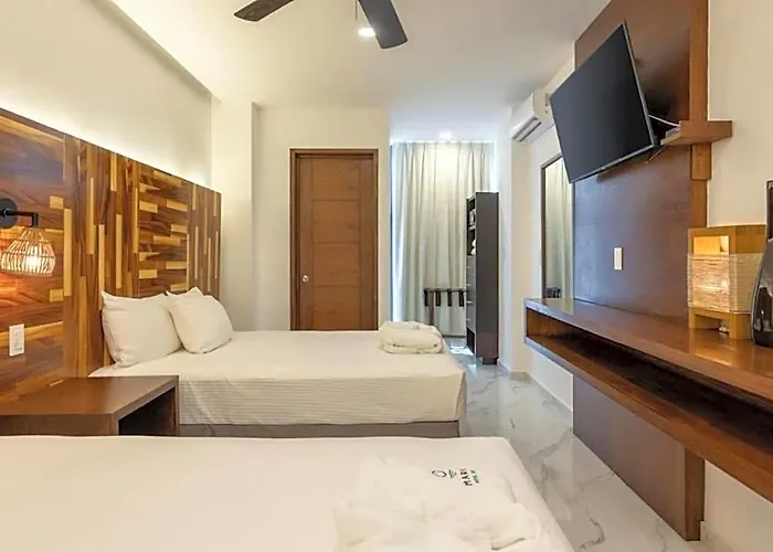 Oyo Marvic Hotel