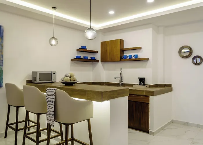 Oyo Marvic Hotel 3*